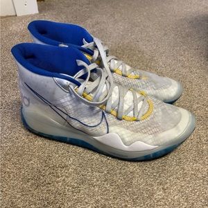 Zoom KD 12 EP 'Warriors Home Men’s Size 11